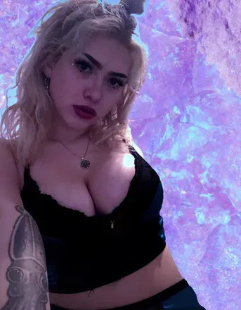 OnlyFans cuenta neferkitti avatar 1