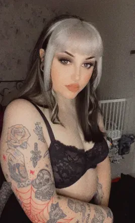 OnlyFans cuenta ch3rryred avatar 1