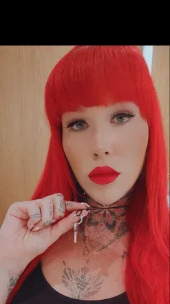 OnlyFans cuenta mistressred_ink avatar 1