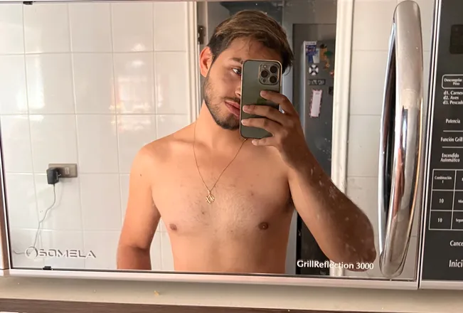 OnlyFans cuenta miloo2202 header 2