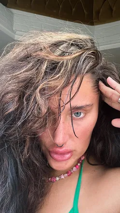 OnlyFans cuenta brunettelouxo header 2