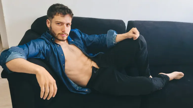OnlyFans account  sarian824 header 2