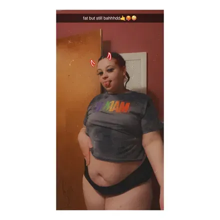 OnlyFans cuenta thicccccbaddie23 avatar 1