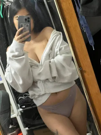 OnlyFans cuenta xomissyx header 2