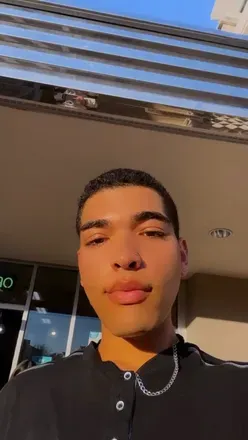 OnlyFans cuenta exoticloverboy avatar 1