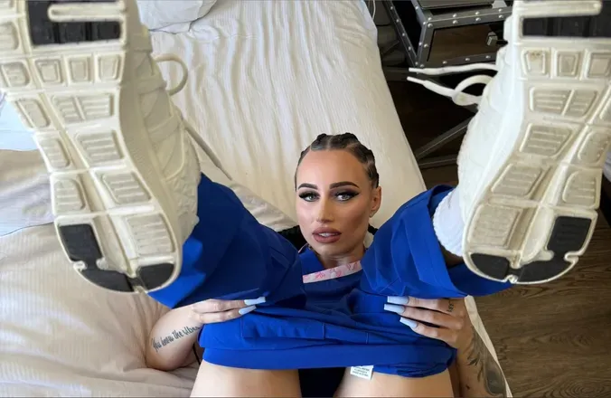 OnlyFans cuenta moneybirdettefree header 2