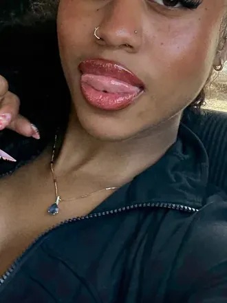 OnlyFans account  lovexalicia avatar 1