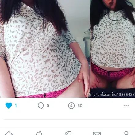 OnlyFans account  justthatgirlxo header 2