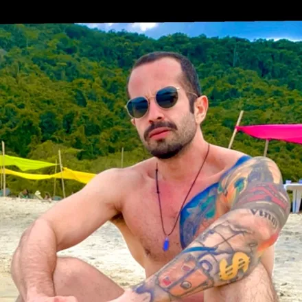 OnlyFans cuenta vicorrene header 2
