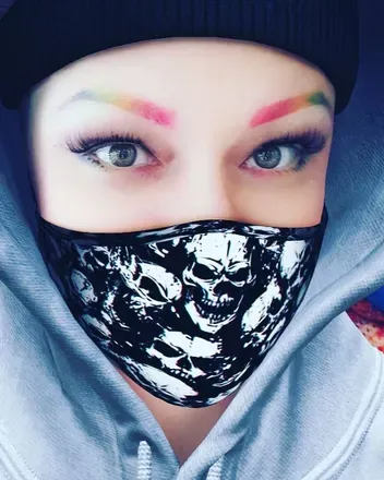 OnlyFans cuenta rainbowrae header 2