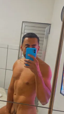 OnlyFans cuenta xxxhallan header 2