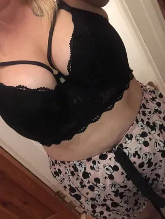 OnlyFans account  sophieehai avatar 1