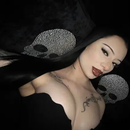 OnlyFans cuenta tattooeddollj avatar 1