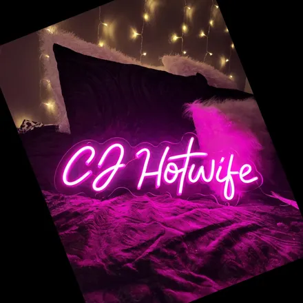 OnlyFans cuenta cjhotwifevip header 2