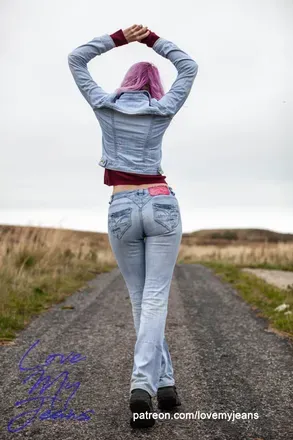 OnlyFans cuenta lovemyjeans avatar 1