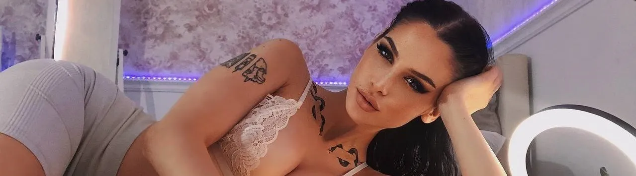 OnlyFans cuenta alyymille header 2
