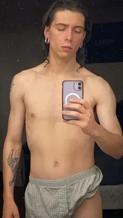 OnlyFans cuenta mumcallsmedaddy avatar 1