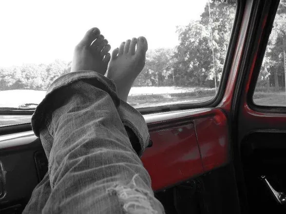 OnlyFans account  dirtylittlehippyfeet avatar 1