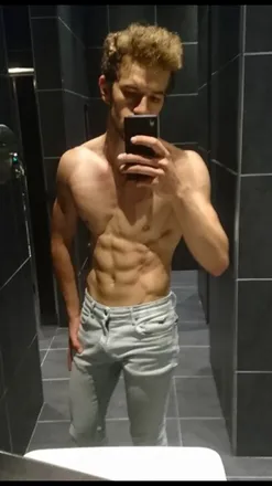 OnlyFans cuenta mr.emreklc header 2