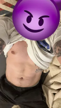 OnlyFans cuenta justyouraveragecock1 header 2