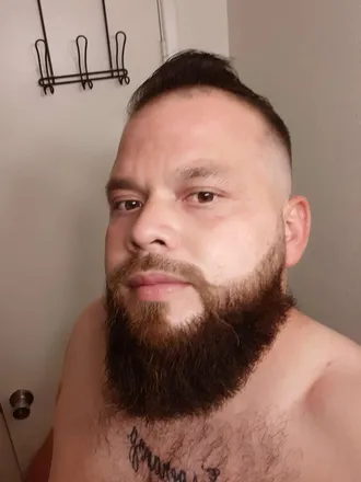 OnlyFans cuenta bearded92king header 2