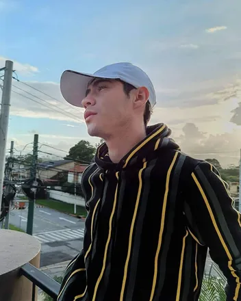 OnlyFans cuenta andy_lincer header 2