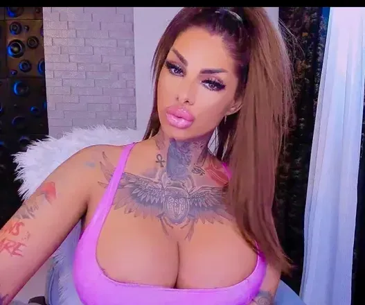 OnlyFans cuenta bondgirl01 avatar 1
