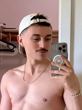 OnlyFans cuenta bussy_king avatar 1