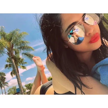 OnlyFans cuenta sheellfree header 2