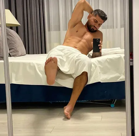 OnlyFans cuenta slavesseeker header 2