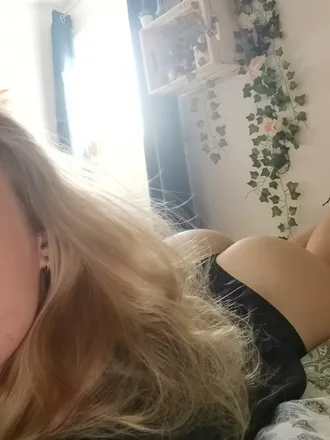 OnlyFans cuenta u194461140 header 2