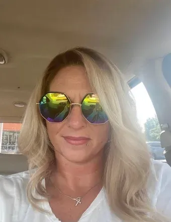 OnlyFans cuenta jess.mommy81 avatar 1