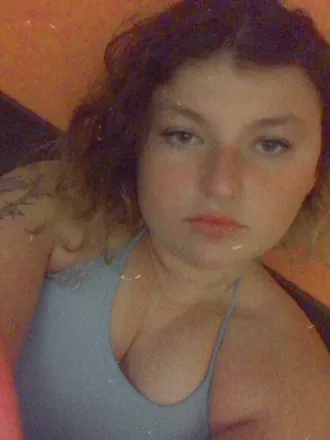 OnlyFans cuenta scarletluv666 header 2
