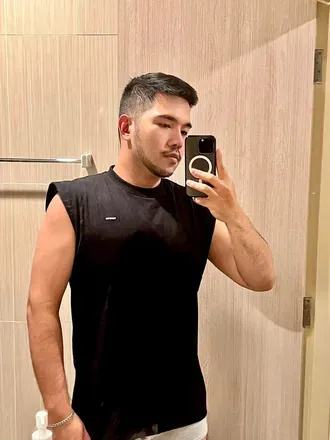 OnlyFans account  kaiserxbear avatar 1