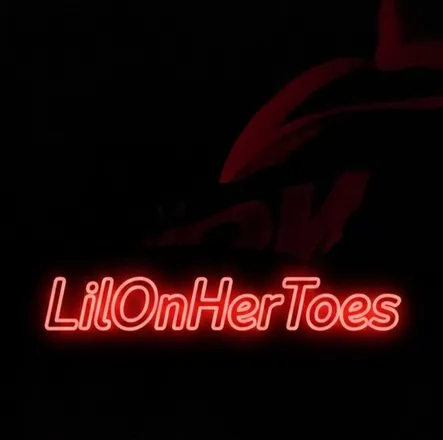 OnlyFans cuenta lilonhertoes header 2