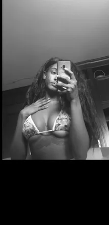 OnlyFans cuenta ebony_j header 2