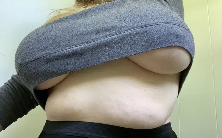 OnlyFans cuenta mattiequeso header 1