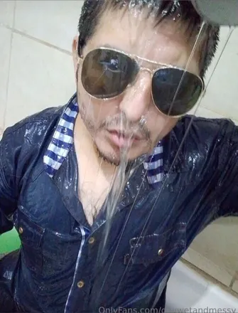 OnlyFans cuenta gaywetandmessy header 2
