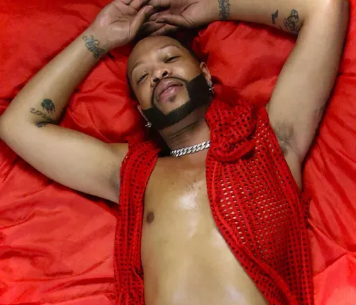 OnlyFans cuenta 11_inch_king header 2