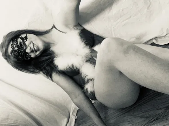 OnlyFans cuenta pennydellray header 2