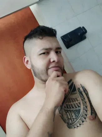 OnlyFans account  luinos header 2