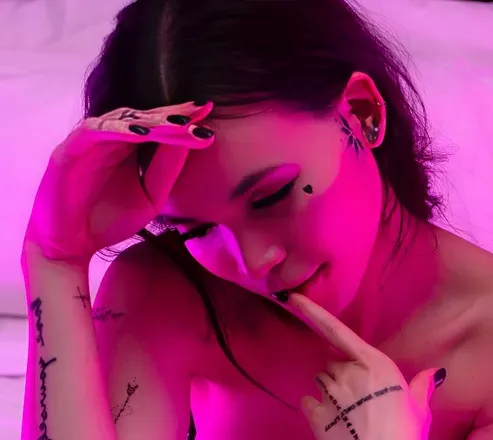 OnlyFans account  babytgirl69 avatar 1