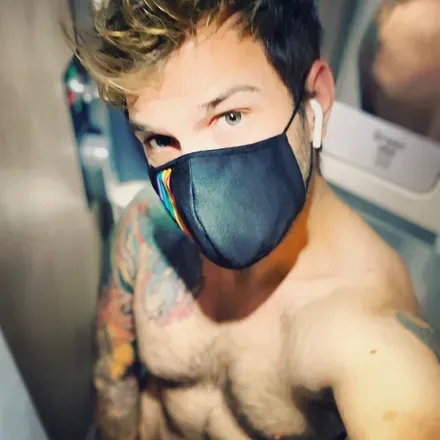OnlyFans cuenta ri0_entmt avatar 1