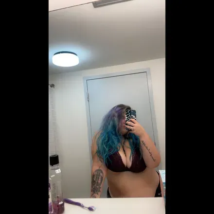 OnlyFans cuenta lilpumpkinqueen420 avatar 1