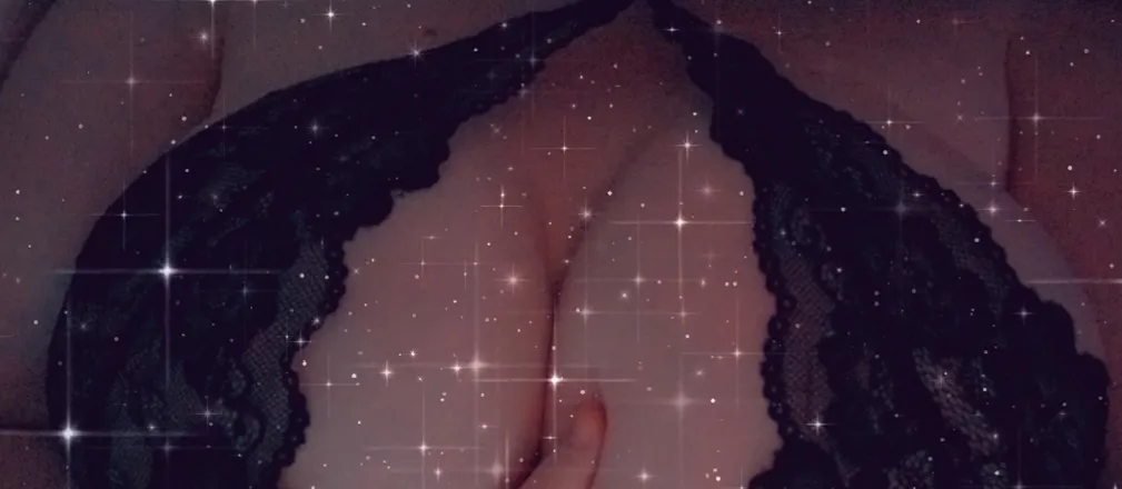 OnlyFans cuenta naughtynovarla header 2