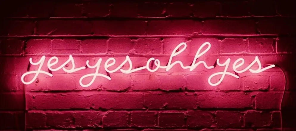 OnlyFans cuenta glitter_pigeon header 2