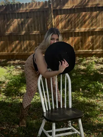 OnlyFans cuenta baddymommievip avatar 1
