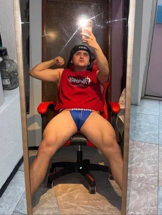 OnlyFans cuenta bisexualhotivan avatar 1
