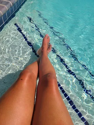 OnlyFans cuenta longlegs08 header 1