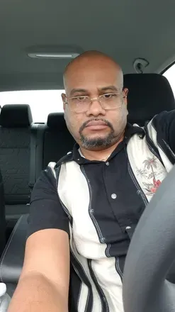 OnlyFans cuenta rod_thecigarguy avatar 1